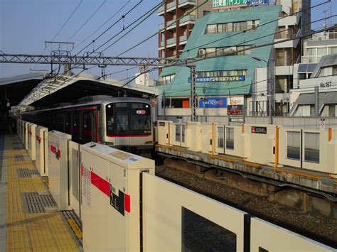 都立大学駅から渋谷駅までの所要時間は？