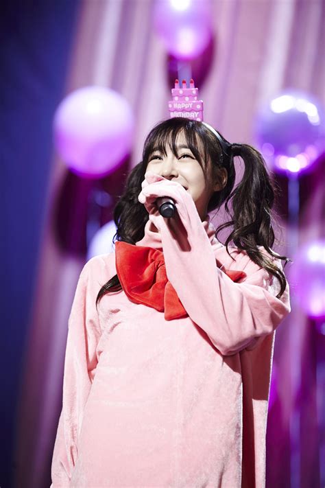 Browse The Pictures From Snsd Tiffany S Birthday Party With Fans Wonderful Generation