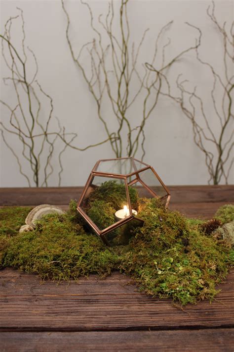 Fresh Sheet Moss Wedding Table Centerpieces Moss