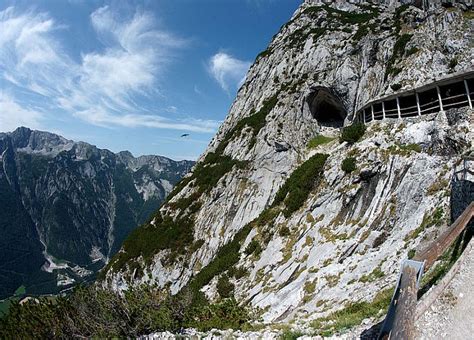 Grotte Deisriesenwelt Autriche La Plus Grande Grotte De Glace