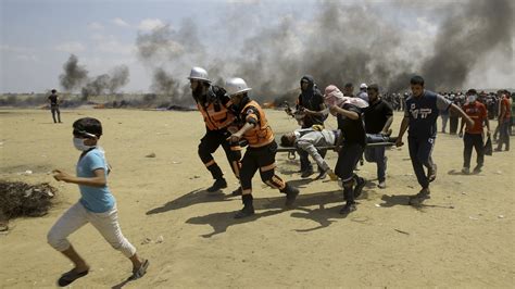 55 Palestinian Protesters Killed Gaza Officials Say As Us Opens Jerusalem Embassy Mpr News