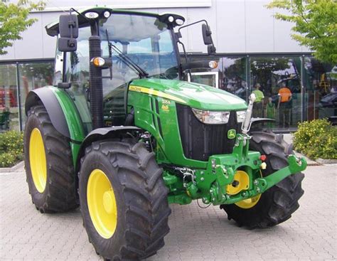 John deere traktor gebraucht & privat kaufen. Vorführmaschine: John Deere 5125R Traktor | agrarheute.com