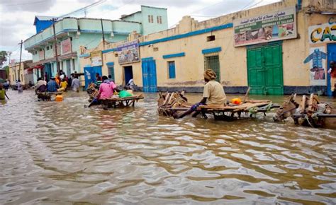 Nigeria States Cry As Floods Reach Disaster Level