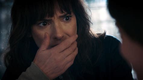 With stranger things, winona ryder is back in the spotlight; Netflix sube precios en España