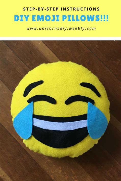 Diy Emoji Pillow Emoji Pillows Emoji Diy Sewing Projects For Kids