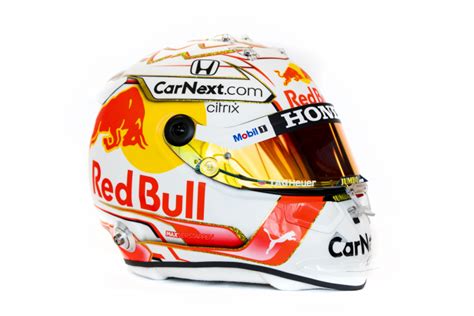Ook deze keer lijkt verstappen de hoofdrol te spelen op de veiling, want van alle items is het huidige bod het hoogst op de verstappen helm van 2018 uit oostenrijk. Max Verstappen - Verstappen.com