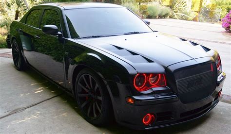 5 Things We Love About The Chrysler 300 Srt8 5 Reasons Why Wed Rather