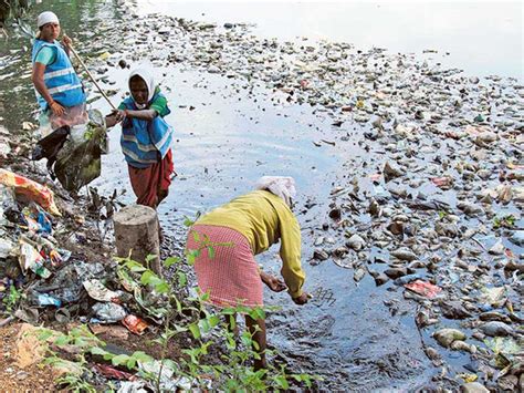 Poor Sanitation Keeps Away Many Tourists From India Minister India