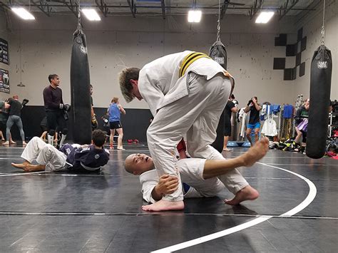 Brazilian jiu jitsu has increasingly become one of the most widely used martial art today. Brazilian Jiu-Jitsu in Sandy, Utah | Elite Performance