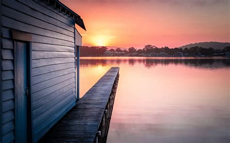 Download Wallpaper 3840x2400 Pier Lake Water Sun Sunset 4k Ultra Hd