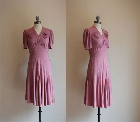1930s Rayon Dress With A Kiss Dress Vintage 30s 40s Pink Etsy