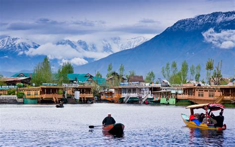Tourist Places In Kashmir Top 10 Must Visit Tourist