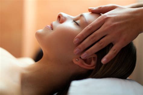 5 Types Of Massage You Should Know About — Robesnmore