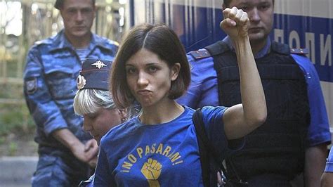 Pussy Riot Condenadas A Dos Años De Prisión Lanzan Un Nuevo Single