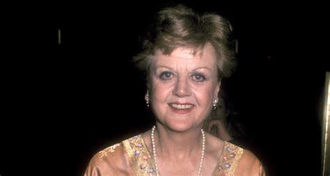 Angela Lansbury Net Worth How Income Changed Her Lifestyle In Years