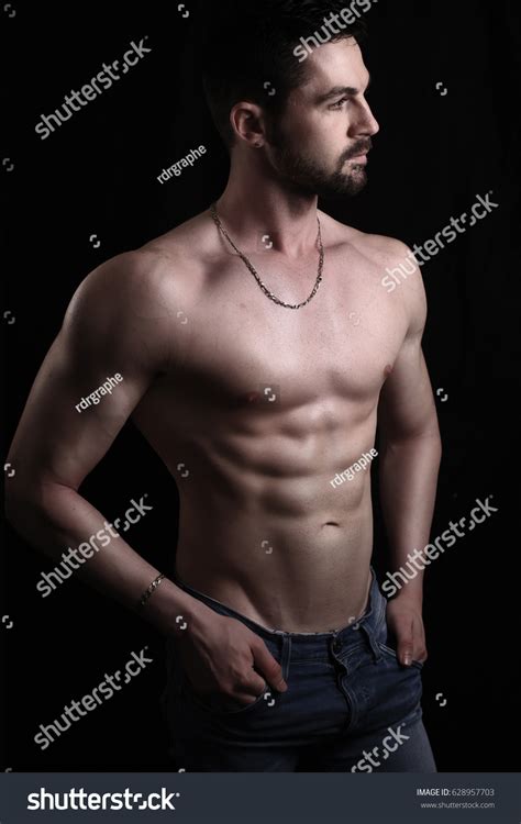 Sexy Male Posing Shirtless Foto Stock 628957703 Shutterstock