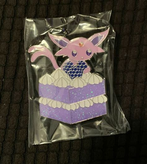 Pokemon Sweet Treats Eevee Evolutions Espeon With Blueberry Cake