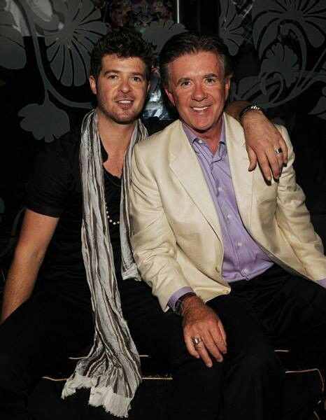 Robin Thicke And His Dad Alan Thicke His Father Is The Father From Growing Pains Wow Robin