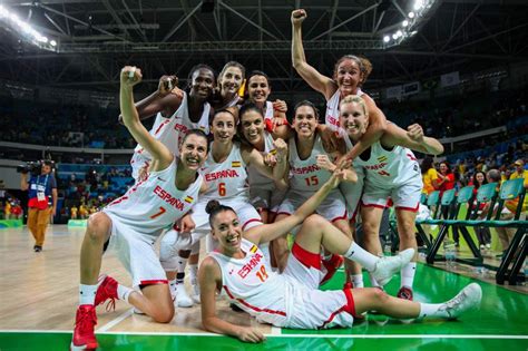 La selección española femenina debuta este sábado en el mundial de baloncesto ante japón, un equipo con el que se ha medido tres veces en la preparación, con tres victorias casi en el último. España - Estados Unidos: España jugará la final olímpica ...