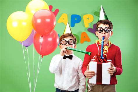 This means the whole party can play all the birthday games they want for the best kids birthday party ever! 7 Frugal Kids Birthday Party Ideas & Games
