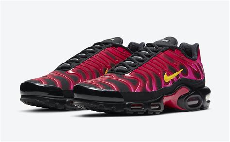 A new free fire ob22 update has come out on june 3, 2020. The Supreme x Nike Air Max Plus Gets Another Release