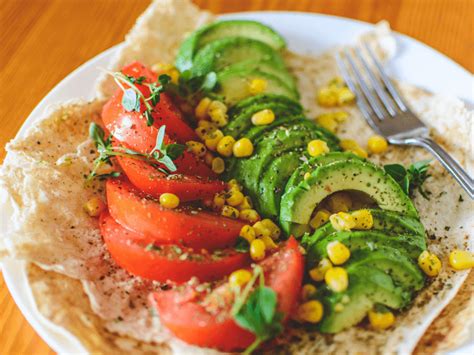11 quick and easy mediterranean diet snacks. Mediterranean Diet Breakfast, Lunch, & Dinner Ideas