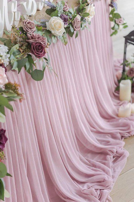 A kidney table is rounded, often timed with an arc shape similar to that of a human. Table Skirting Designs - Beautiful Ideas for Wedding Table ...