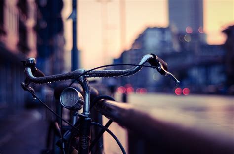 Rain City Bokeh Bike Lights Rainy Wallpapers Hd Desktop And