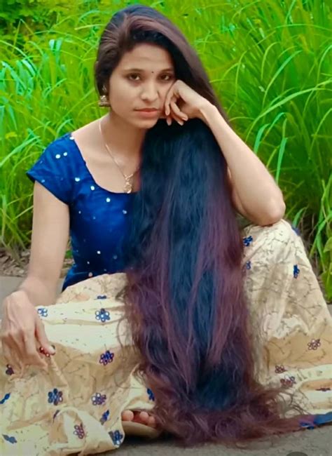 Pin By Hermis Chacko On Hairstyle Long Beauty Long Hair Styles Long Hair Girl Sexy Long Hair