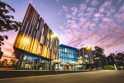 Revisiting Macquarie University Library Macquarie Park Sydney Wt