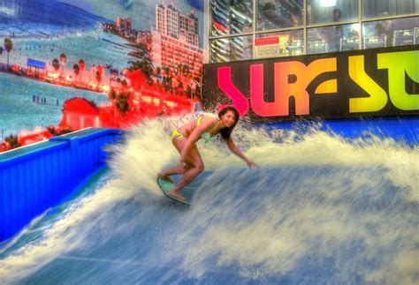 Surf Style Flowrider Indoor Surfing Wave Machine Clearwater Lo Que