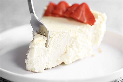 This link is to an external site that may or may not meet accessibility guidelines. 6 Inch Keto Cheesecake Recipe : Instant Pot Low Carb Cheesecake Primal Keto Cheesecake / The ...