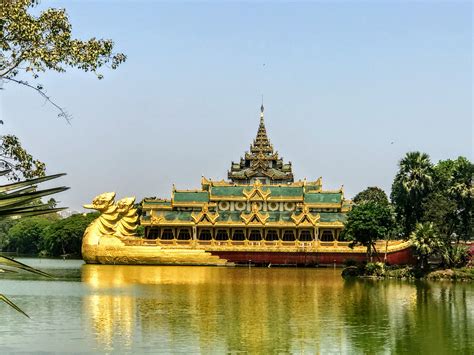 How To Eat Drink And Be Happy In Yangon Myanmar Land Of Size