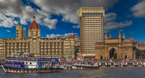 10 Monuments That Depicts How History Has Shaped Mumbai Into The