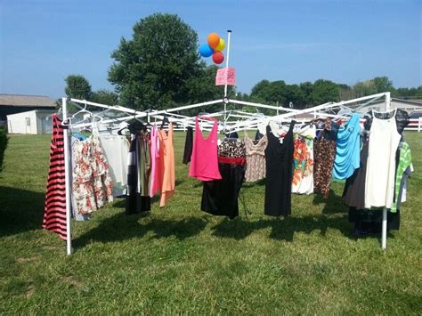 Best diy clothing rack for yard sale from diy clothes rack and free printable size dividers for yard. Yard sale ideas! Had a canopy that the top was ripped and ...