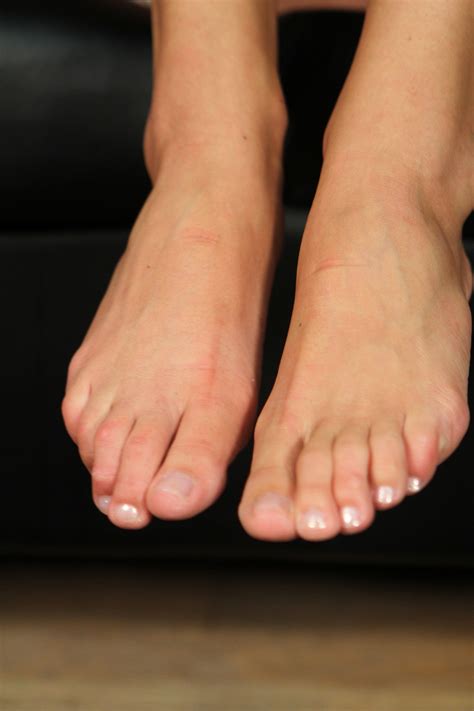 Stephani Morettis Feet