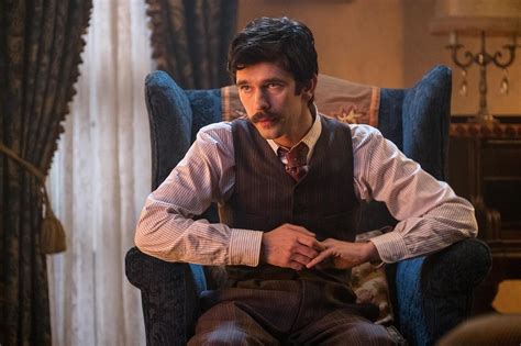 foto de ben whishaw o retorno de mary poppins foto ben whishaw adorocinema