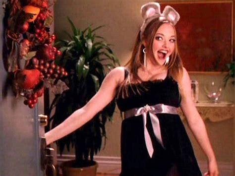 The 17 Most Iconic Fashion Looks From Mean Girls