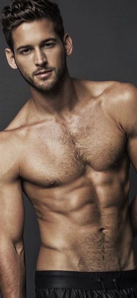 Max Emerson Hansome Le Male Hairy Chest Guy Pictures Hairy Men Handsome Men Beautiful Bebe