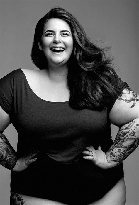 plus sized model challenges beauty standards by starring in her first modelling shoot bored panda