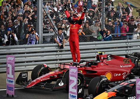 Carlos Sainz Claims Maiden F Win In Epic British Grand Prix Inquirer Sports