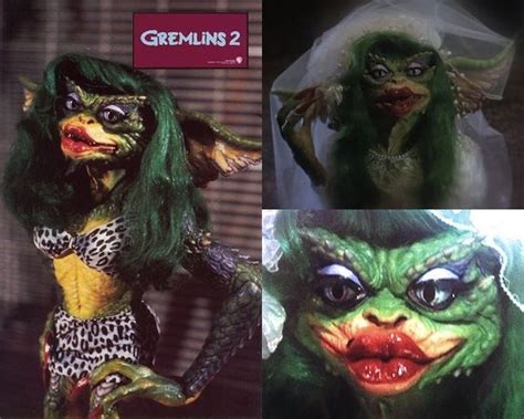 Pin By Karen On Tv Shows And Movies In 2019 Scary Movies Gremlins