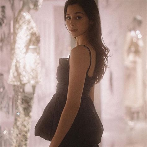 In a post, nakajo said, « wow, i will be participating as a new member of ayami nakajo's nai » gochi ni naru « from this year! CHANELはInstagramを利用しています:「House ambassador and actress ...