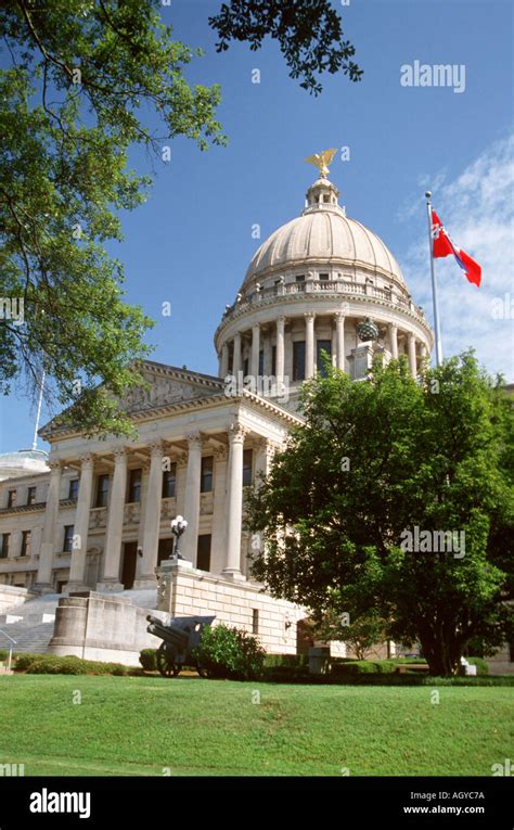 Jackson Mississippi State Capitol Building Stock Photo Alamy