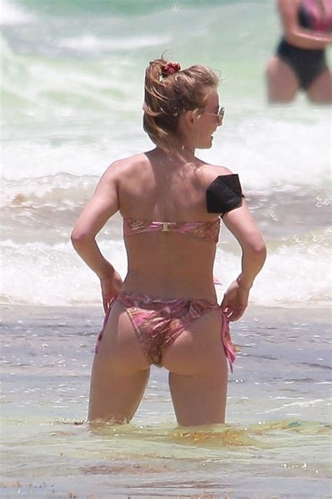 JULIANNE HOUGH In Bikini At A Beach In Tulum 04 28 2021 HawtCelebs