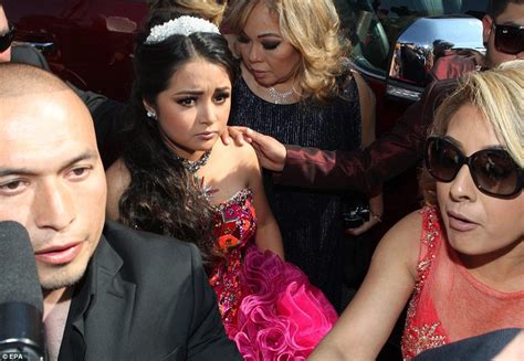 hundreds attend quinceañera after more than million people rsvp d to facebook invitation daily