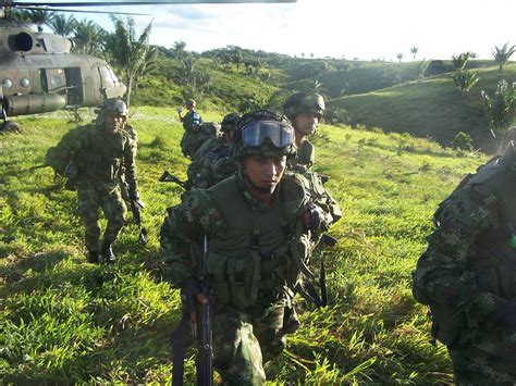 Que ejército pida perdón a la comunidad de la niña violada, pide la comisión de paz. El Area de Operaciones Ejército de Colombia | Ejército de ...