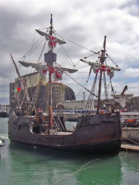 Replica Santa Maria Sailed By Christopher Columbus Old Sailing Ships