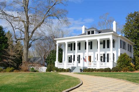 See more ideas about house exterior, greek revival, greek revival home. 40 Plantation Home Designs - Historical & Contemporary