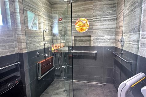 Embrace the principles of universal design and outfit your bathroom with elements that will make moving throughout the space easier for everyone. Universal Design bath - Contemporary - Bathroom - Hawaii ...